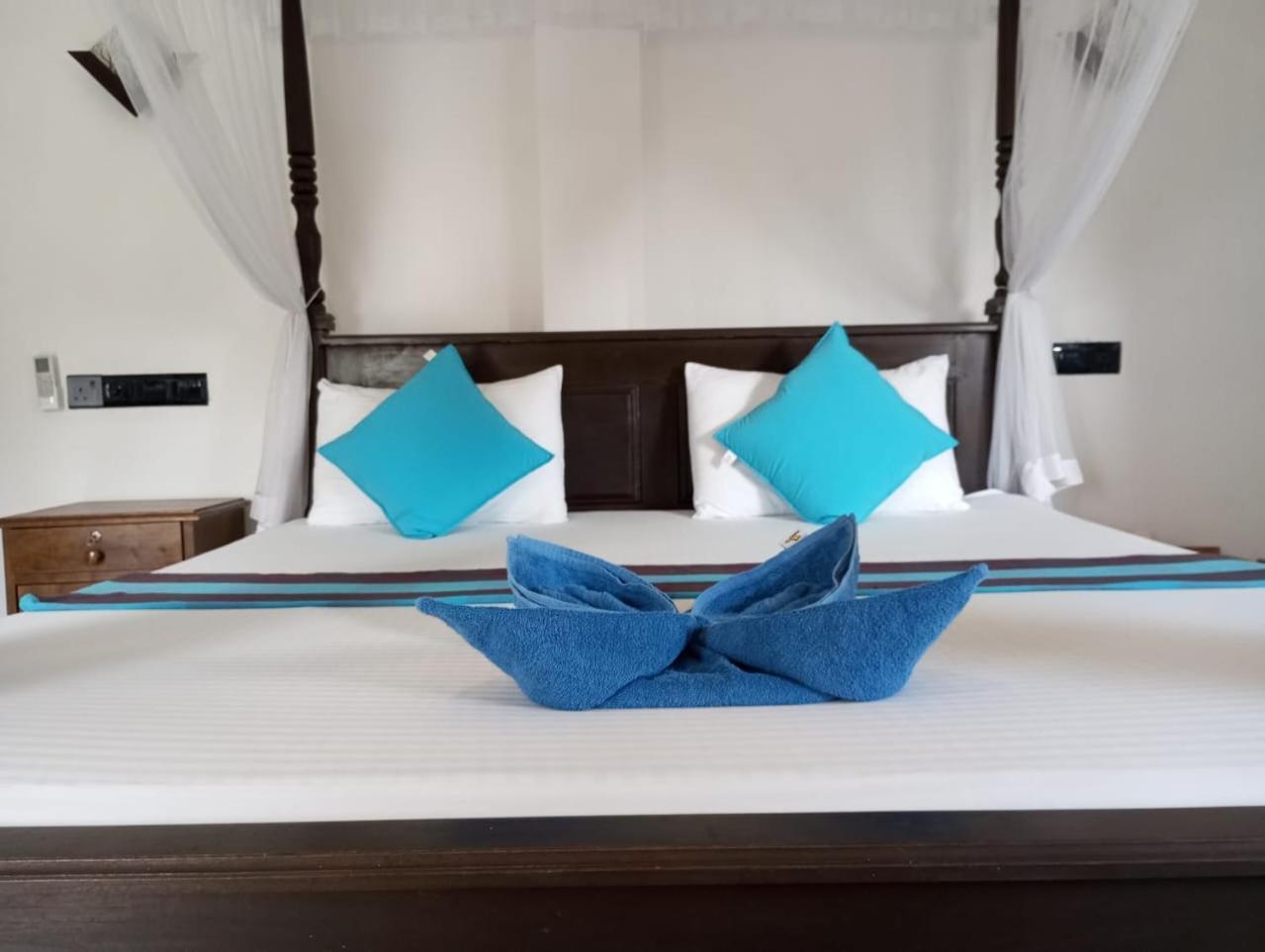 Bisandu Guesthouse มิริสซา ภายนอก รูปภาพ