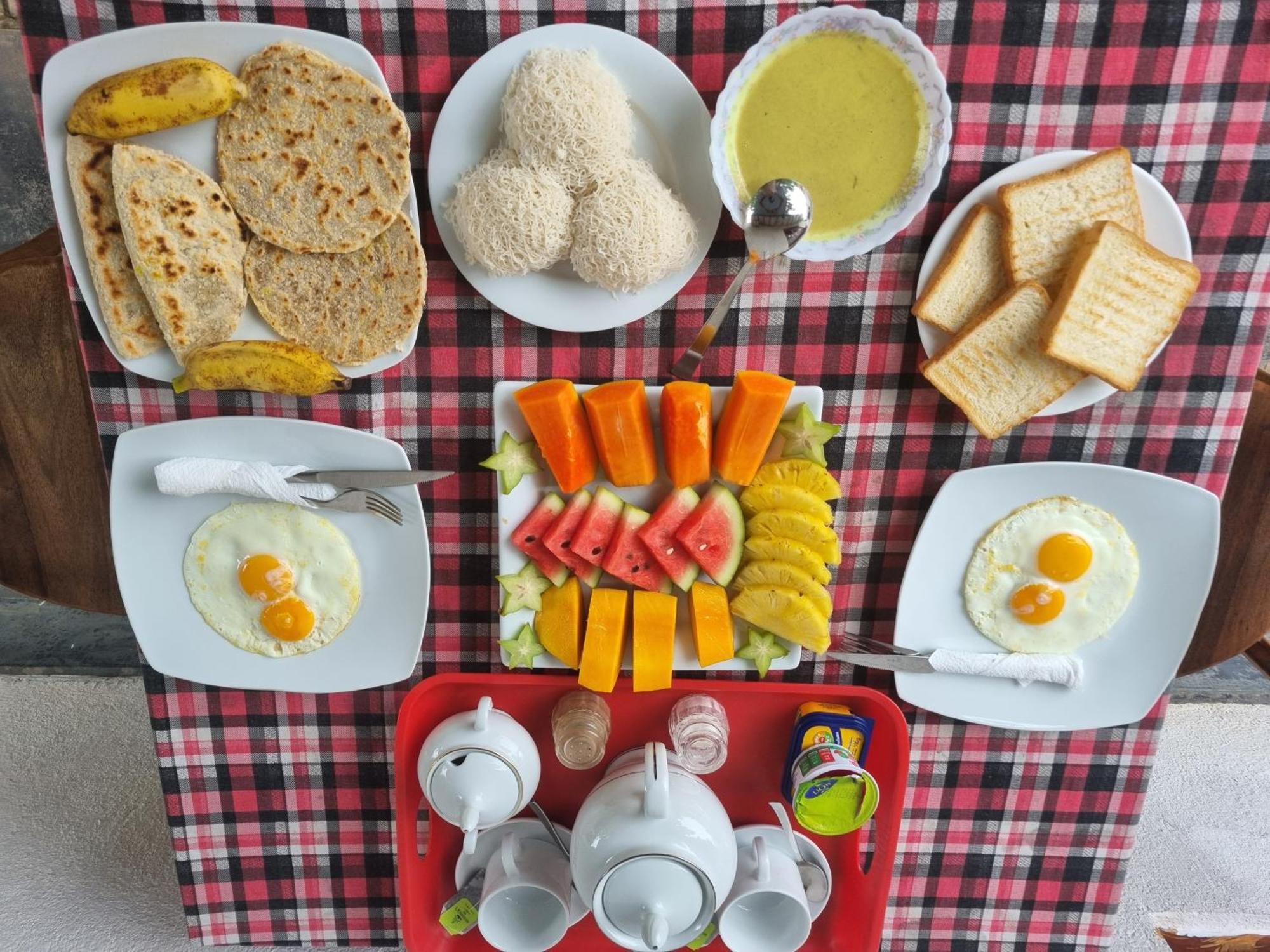 Bisandu Guesthouse มิริสซา ภายนอก รูปภาพ